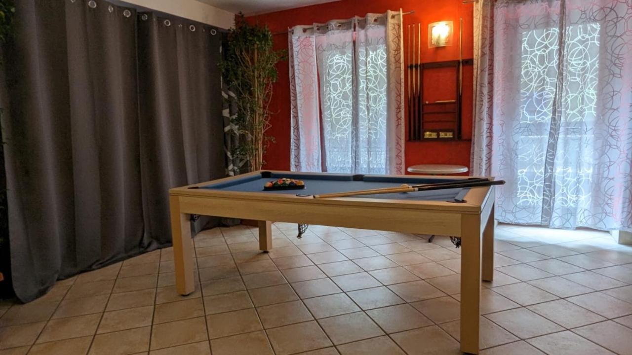 Chambres D'Hotes Les Lits Des Fees Сен-Флорет Экстерьер фото