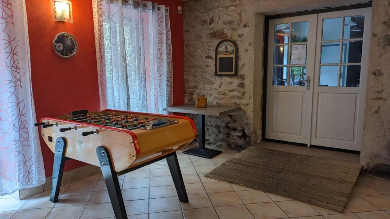 Chambres D'Hotes Les Lits Des Fees Сен-Флорет Экстерьер фото